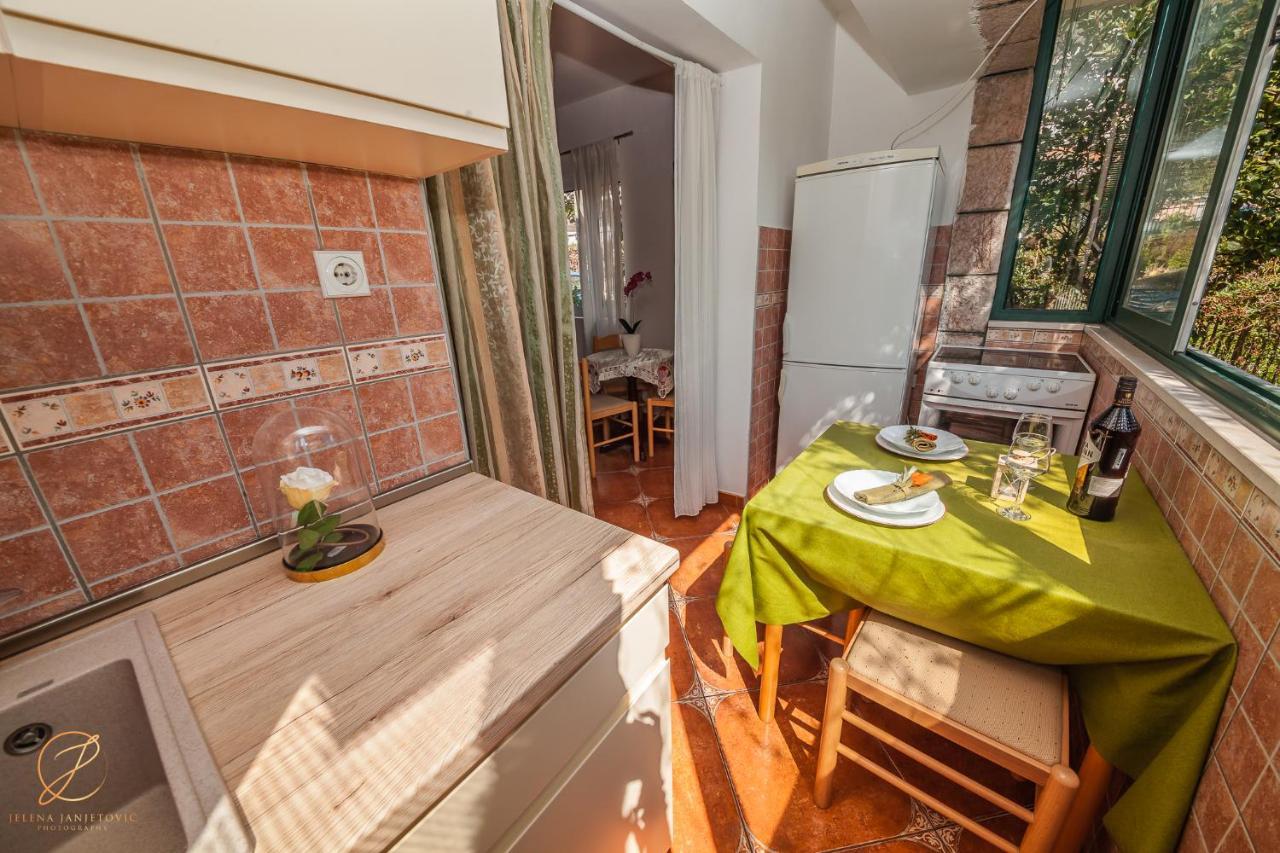 Apartments Batricevic Херцег Нови Екстериор снимка
