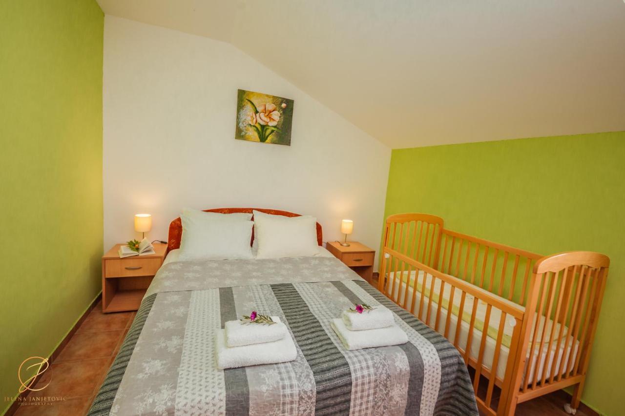 Apartments Batricevic Херцег Нови Екстериор снимка