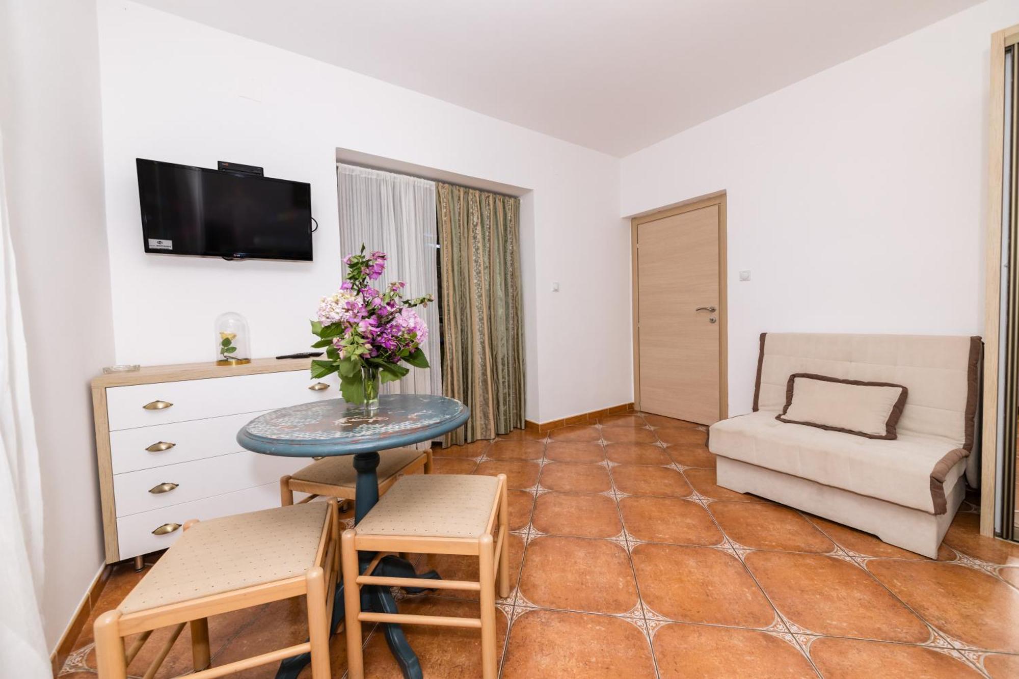 Apartments Batricevic Херцег Нови Екстериор снимка