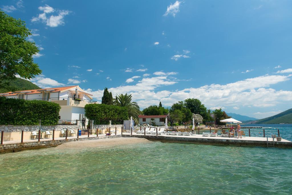 Apartments Batricevic Херцег Нови Екстериор снимка